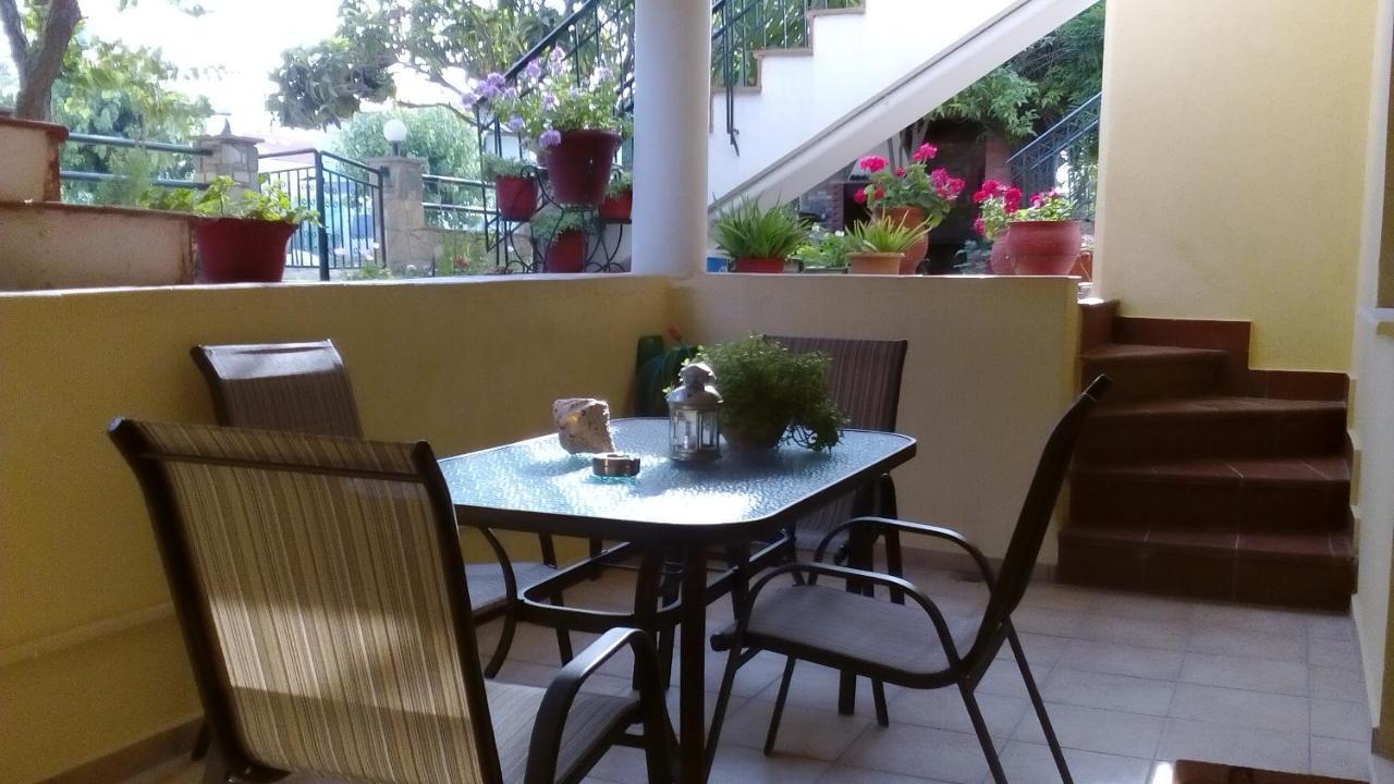 Natalia'S Apartments Nikiti  Zewnętrze zdjęcie