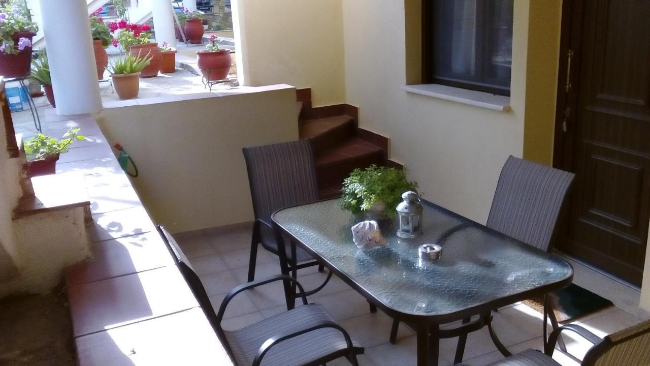 Natalia'S Apartments Nikiti  Zewnętrze zdjęcie