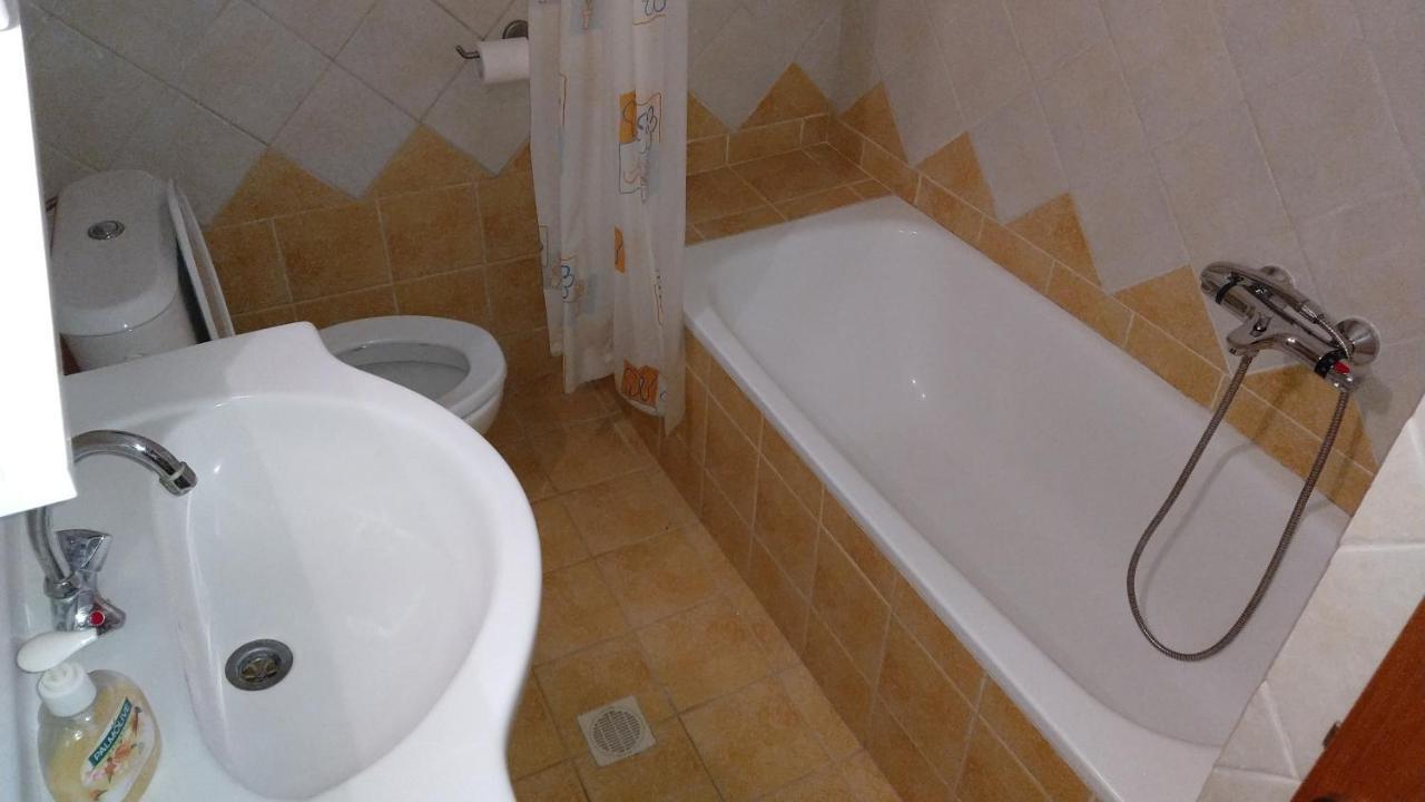 Natalia'S Apartments Nikiti  Zewnętrze zdjęcie